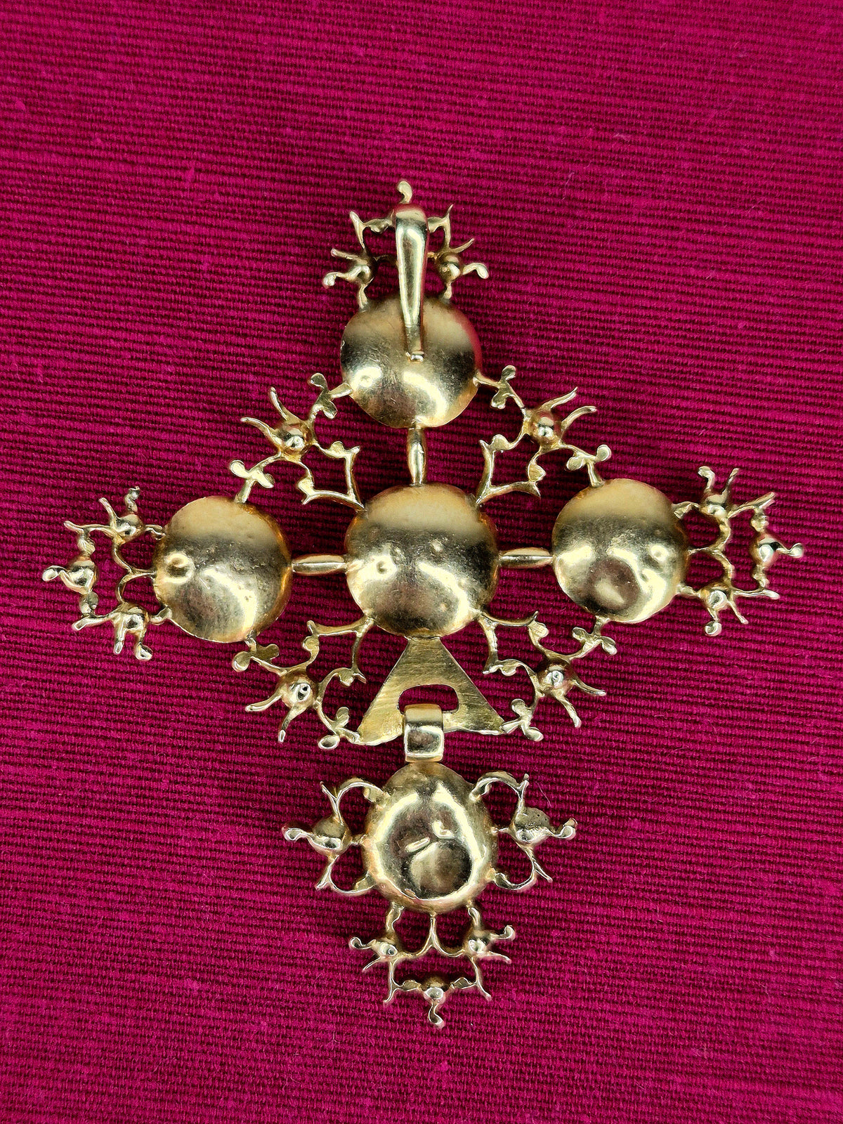 1760 Croix de Saint-Lô 18 Karat Gold Pendant With Black Spot Paste Jewels & French Assay Marks